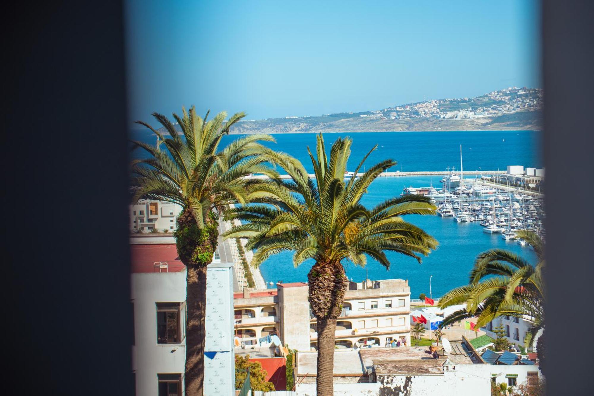 Hotel Rembrandt Tangier Exterior photo